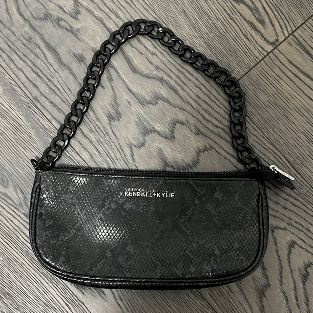 Kendall & Kylie Black Chain Strap Shoulder Bag